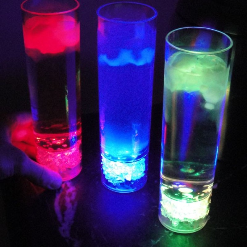 Drinky LED Long Drink Glass — Light-Up Tumbler