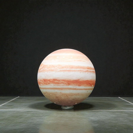 Sphère géante LED avec design de planète